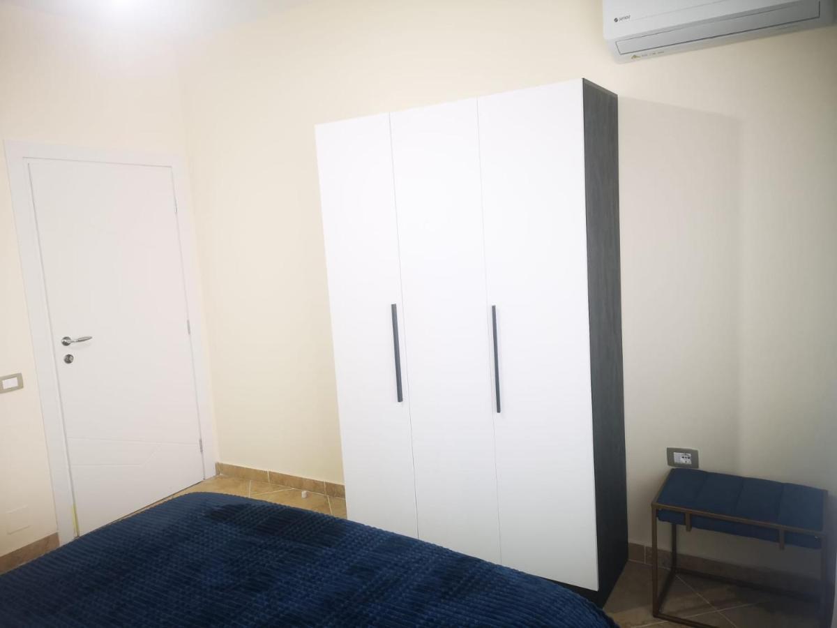 Riviera Deluxe Apartments Vlorë Eksteriør billede